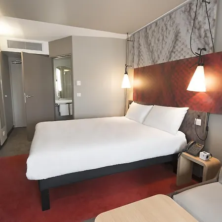 Ibis Pontorson Baie Du Mont Michel Hotel 3*